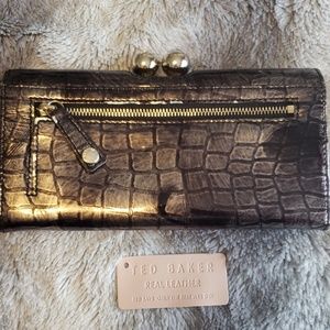 Ted Baker Bags - Ted Baker Gray Crocodile Embossed Wallet Matinee Ted Baker Bags - Ted Baker Gray Crocodile Embossed Wallet Matinee